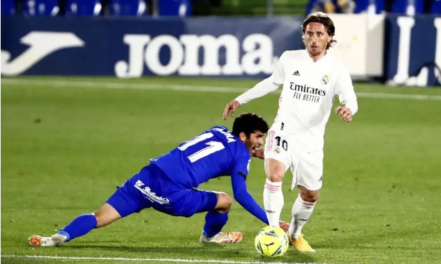 场不仅仅是 场不仅仅是