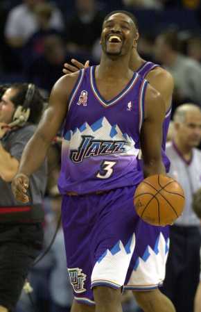 三脚传递完 三脚传递完